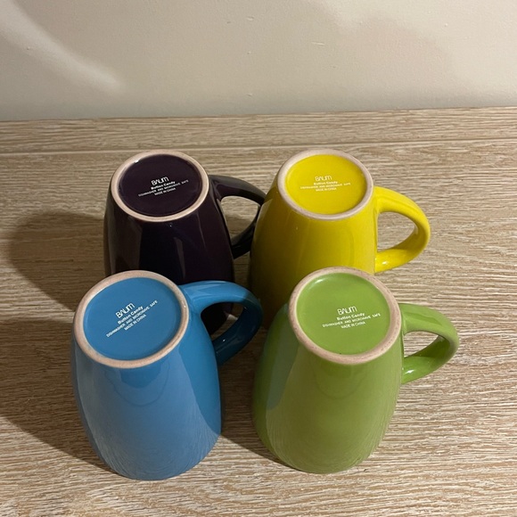 4 Tea Or Coffee Cups - Picture 4 of 7